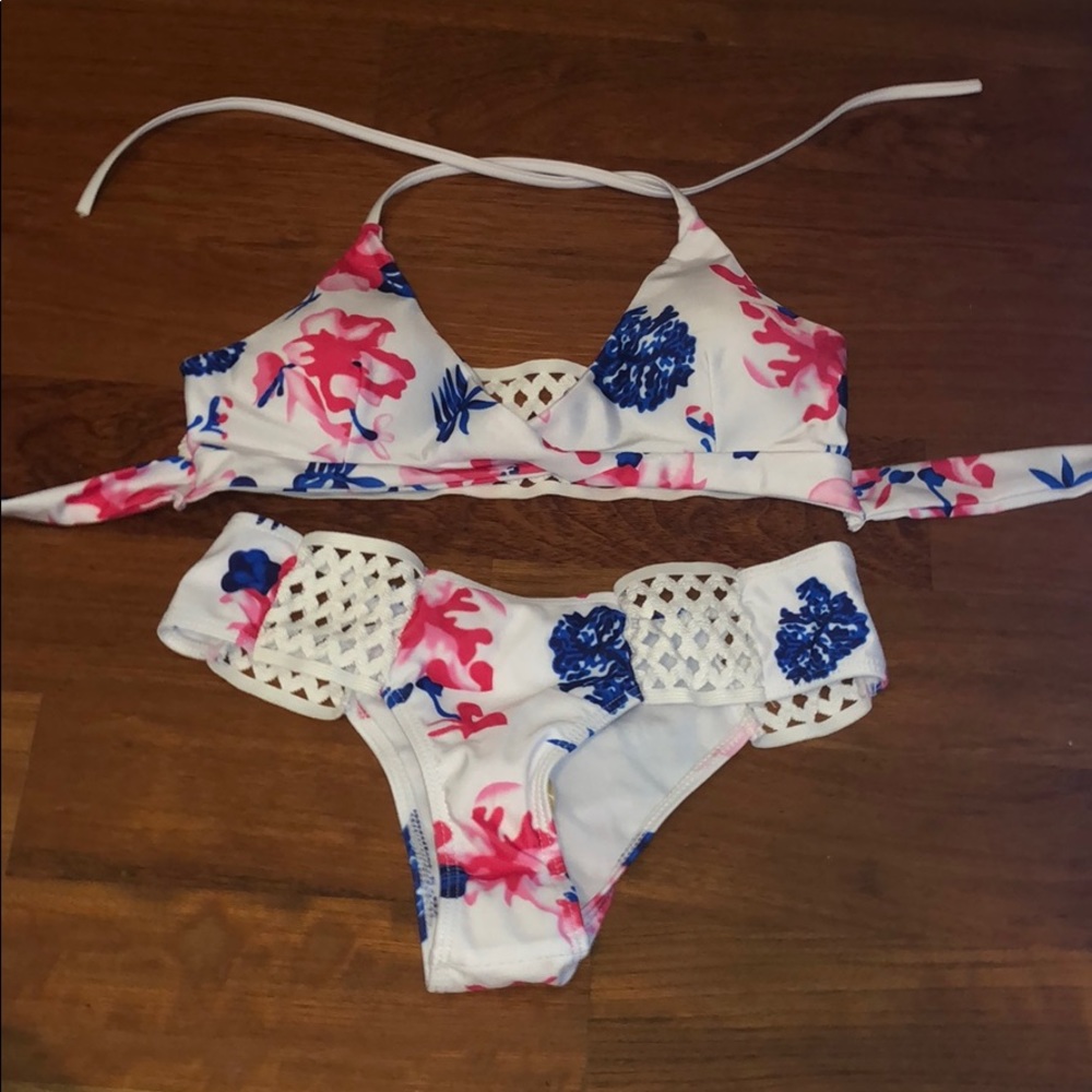 Romwe Bathing suit *Never worn*